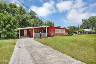 800 N Cypress Ave, Green Cove Springs, FL 32043