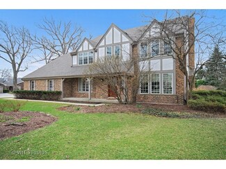 1284 W Bauer Rd, Naperville, IL 60563