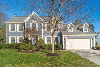 6390 Newgrange Dr, Dublin, OH 43016
