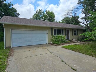 1002 Burns St, Emporia, KS 66801