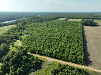 4331 E Lake Chapin Rd, Berrien Springs, MI 49103