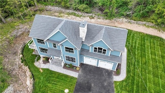 9 Chase Ln, Lincoln, RI 02865