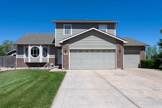 10616 W Jewell St, Wichita, KS 67209