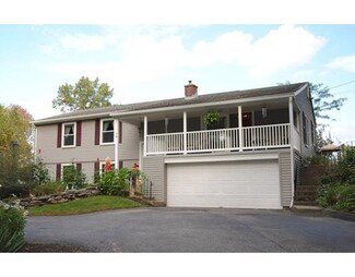 10 Montclair Dr, Auburn, MA 01501