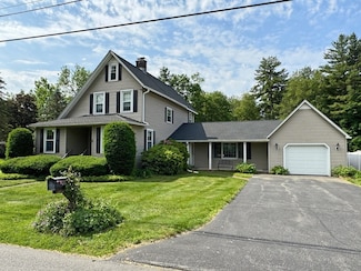 66 Oakland St, Greenfield, MA 01301