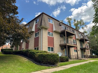 211 E Main St, Addison, MI 49220