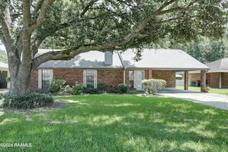 105 Avanti Dr, Carencro, LA 70520