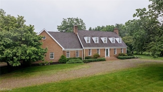 5088 Beechwood Ave NE, Paris, OH 44669