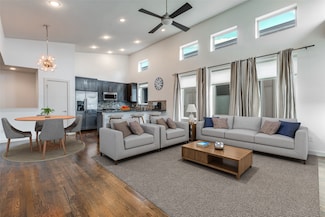 1811 Euclid Ave Unit 5, Dallas, TX 75206