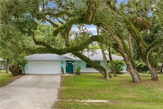 1635 71st Ct, Vero Beach, FL 32966