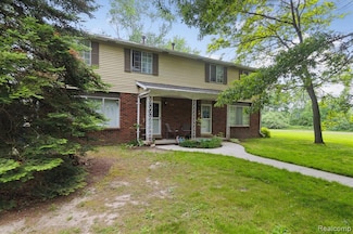 10461 Eagle Rd, Davisburg, MI 48350