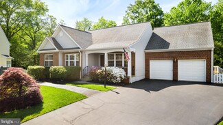 10648 Fence Post Ct, Manassas, VA 20112