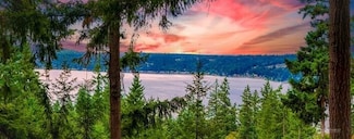 1520 210th Ave NE, Sammamish, WA 98074