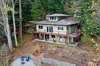26512 Washington Blvd NE, Kingston, WA 98346