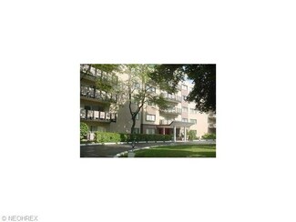255 N Portage Path Unit 101, Akron, OH 44303