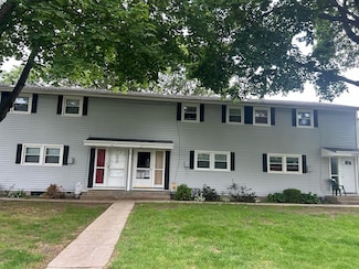 1385 Pendleton Ave Unit 1385, Chicopee, MA 01022