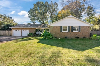 2313 Trant Lake Dr, Virginia Beach, VA 23454