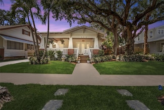2010 W Dekle Ave, Tampa, FL 33606
