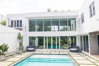 6790 SW 72nd St, South Miami, FL 33143