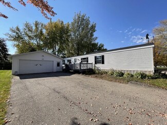2212 E Hintz St, Marshfield, WI 54449