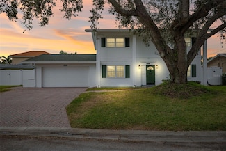 4000 14th Way NE, Saint Petersburg, FL 33703