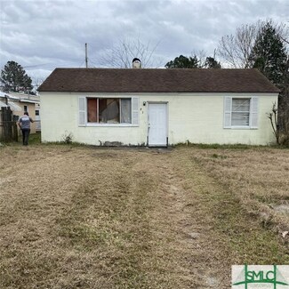 814 Cubbedge St, Savannah, GA 31415