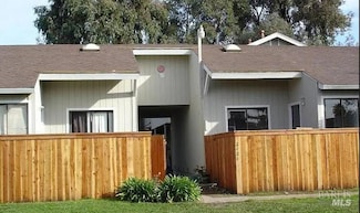 2424 Kenton Ct, Santa Rosa, CA 95407