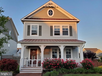 132 Claiborne St, Chester, MD 21619