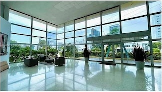 6484 Indian Creek Dr Unit 307, Miami Beach, FL 33141