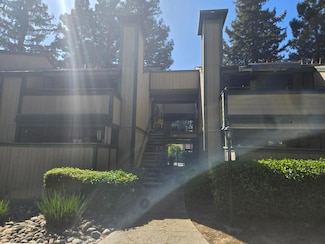 201 Del Verde Cir Unit 6, Sacramento, CA 95833