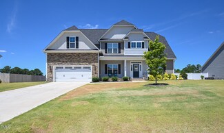 62 Pond Mountain Dr, Clayton, NC 27520