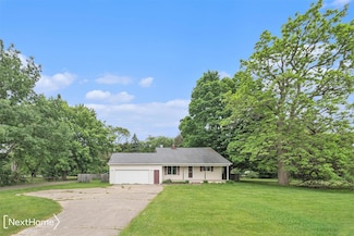 9282 N Elms Rd, Clio, MI 48420