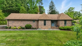 512 Wheatley Ave NW, Wise, VA 24293
