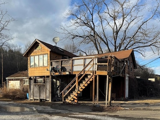 563 James Monroe Ave, Monroeton, PA 18832