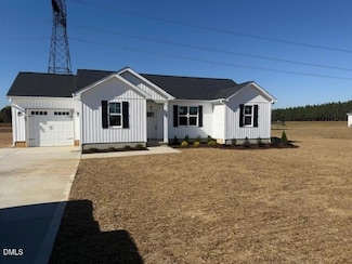 60 Rd, Dunn, NC 28334