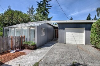 1200 NE 124th St, Seattle, WA 98125