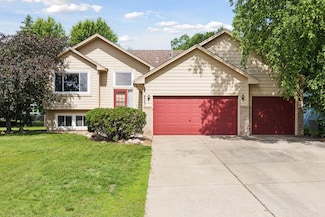 8907 Loch Lomond Blvd, Brooklyn Park, MN 55443