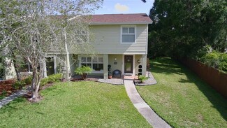 15515 Morning Dr, Lutz, FL 33559