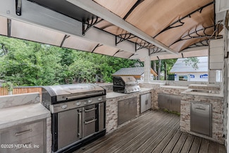 4649 Shelby Ave, Jacksonville, FL 32210