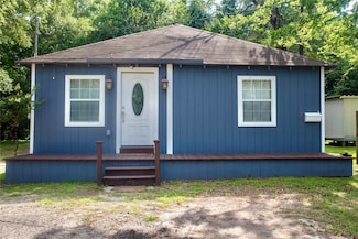 1315 N Roberson St, Conroe, TX 77301