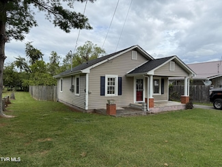 136 Ruby Ave, Elizabethton, TN 37643