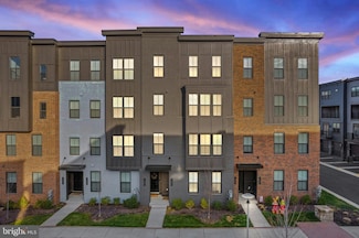 12887 Sunrise Ridge Alley, Herndon, VA 20171