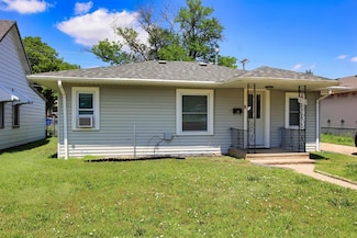 313 E 13th St, Hays, KS 67601
