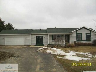 12683 S Cork Rd, Perry, MI 48872