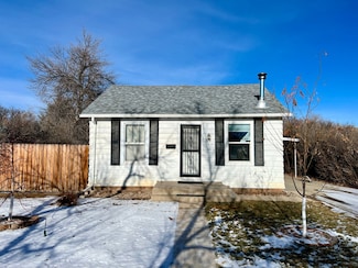 710 Fremont St, Thermopolis, WY 82443