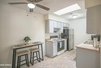 10815 W Northern Ave Unit 102, Glendale, AZ 85307