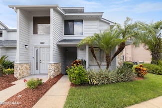 150 Blue Heron Dr Unit B, Daytona Beach, FL 32119