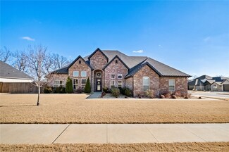 1910 Stable St, Centerton, AR 72719