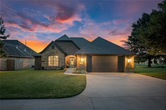 4002 SW Flatrock Cove, Bentonville, AR 72712