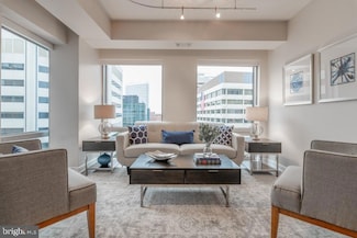 1111 19th St N Unit 1403, Arlington, VA 22209